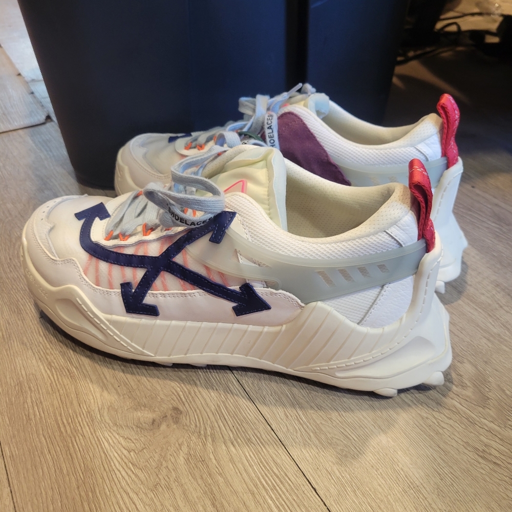OFF WHITE ODSY 1000 SIZE 12 MENS